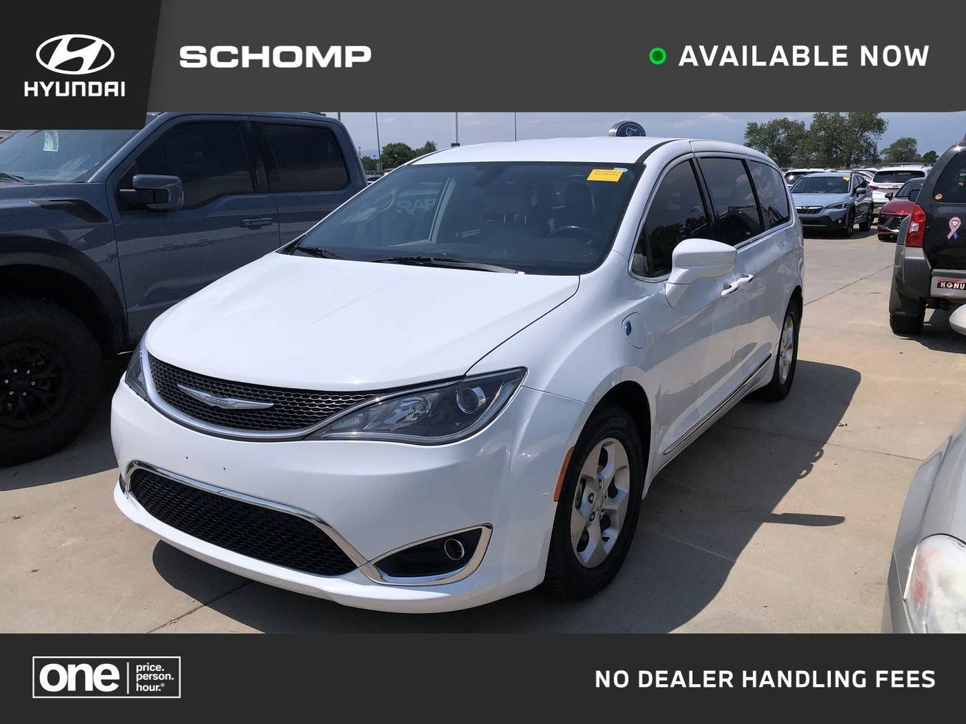 2018 Chrysler Pacifica Hybrid Touring Plus — Minivan — 44,939 mi — Aurora, CO