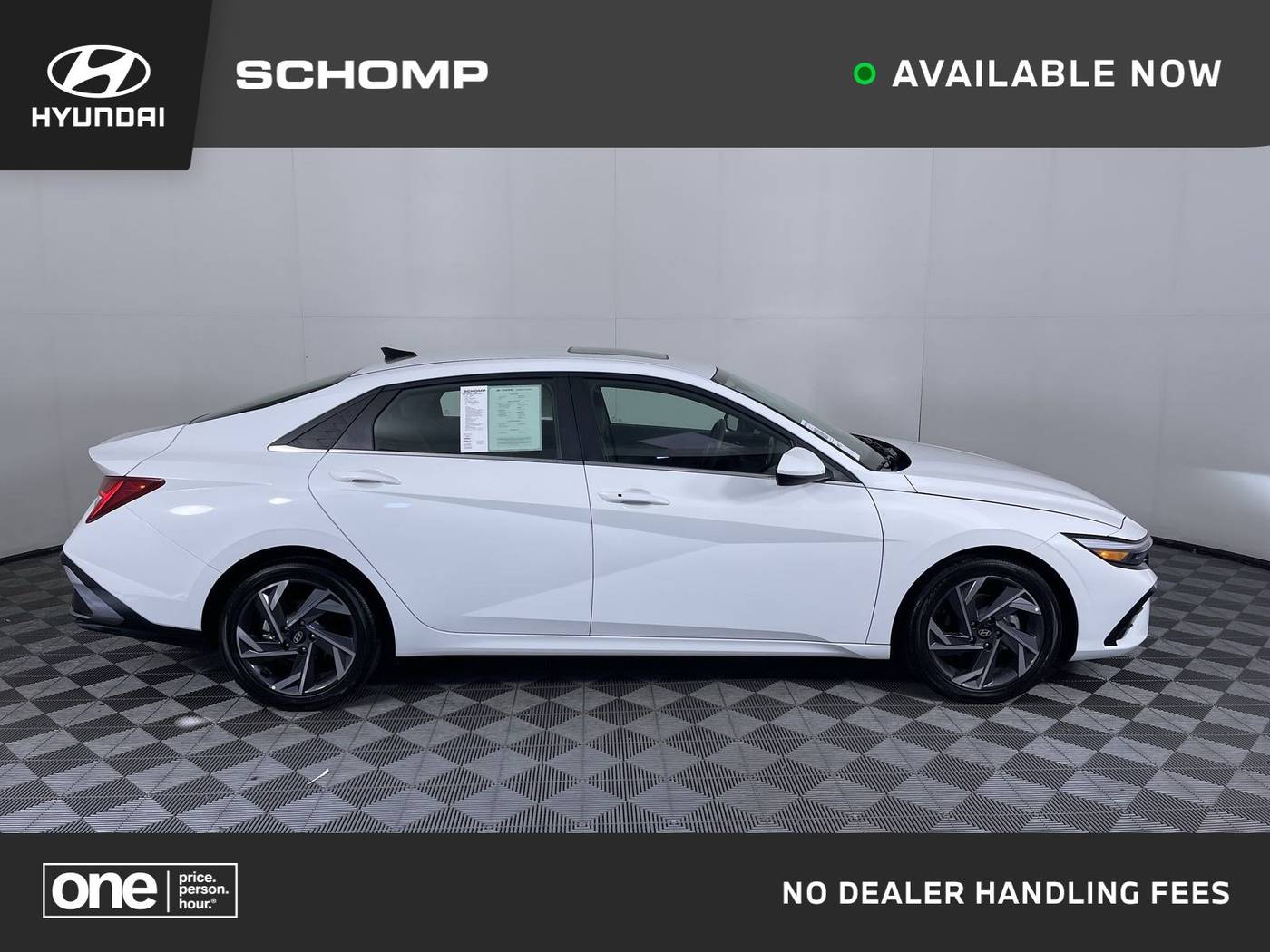 2024 Hyundai Elantra SEL — Sedan — 17 mi — Aurora, CO