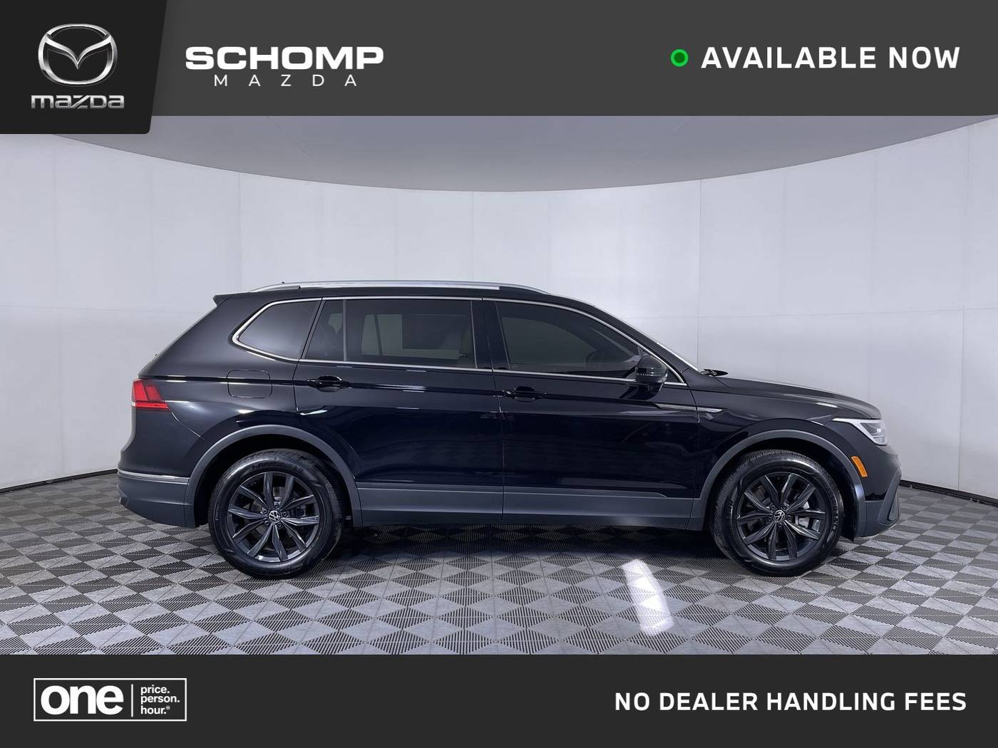 2024 Volkswagen Tiguan SE — SUV — 9,334 mi — Denver, CO