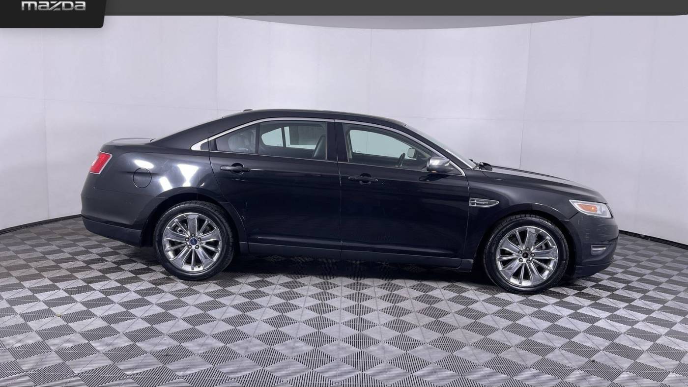 2010 Ford Taurus Limited — Sedan — 130,885 mi — Denver, CO