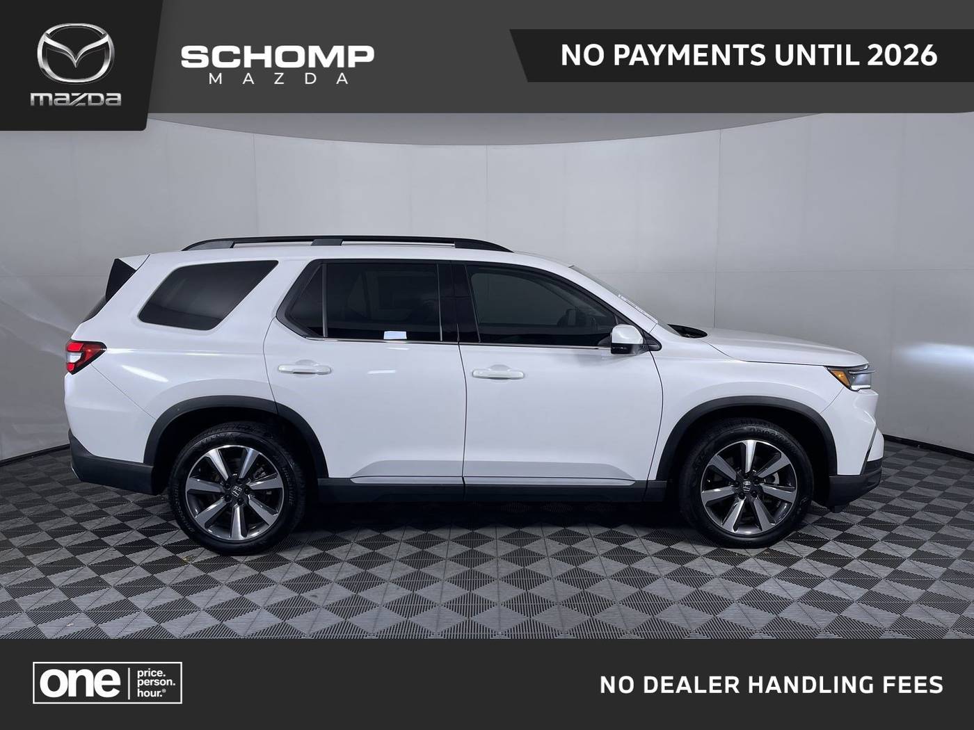 2025 Honda Pilot Touring — SUV — 15,200 mi — Aurora, CO