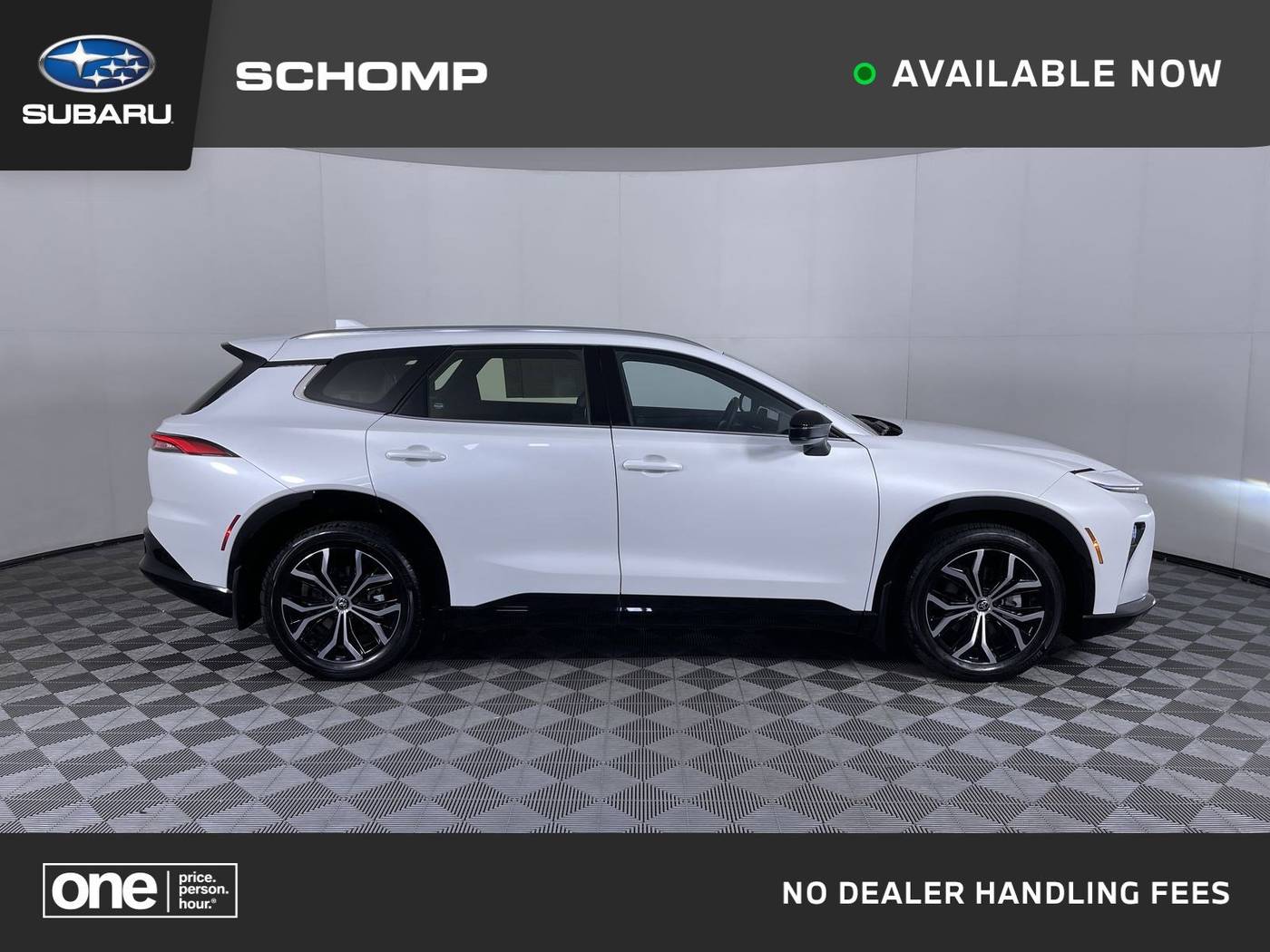 2025 Toyota Crown Signia XLE — SUV — 2,171 mi — Aurora, CO