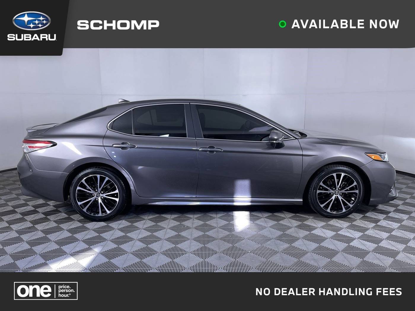 2020 Toyota Camry SE — Sedan — 54,081 mi — Aurora, CO