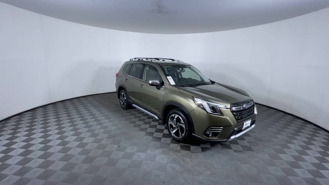 2023 Subaru Forester Touring — SUV — 6,878 mi — Aurora, CO