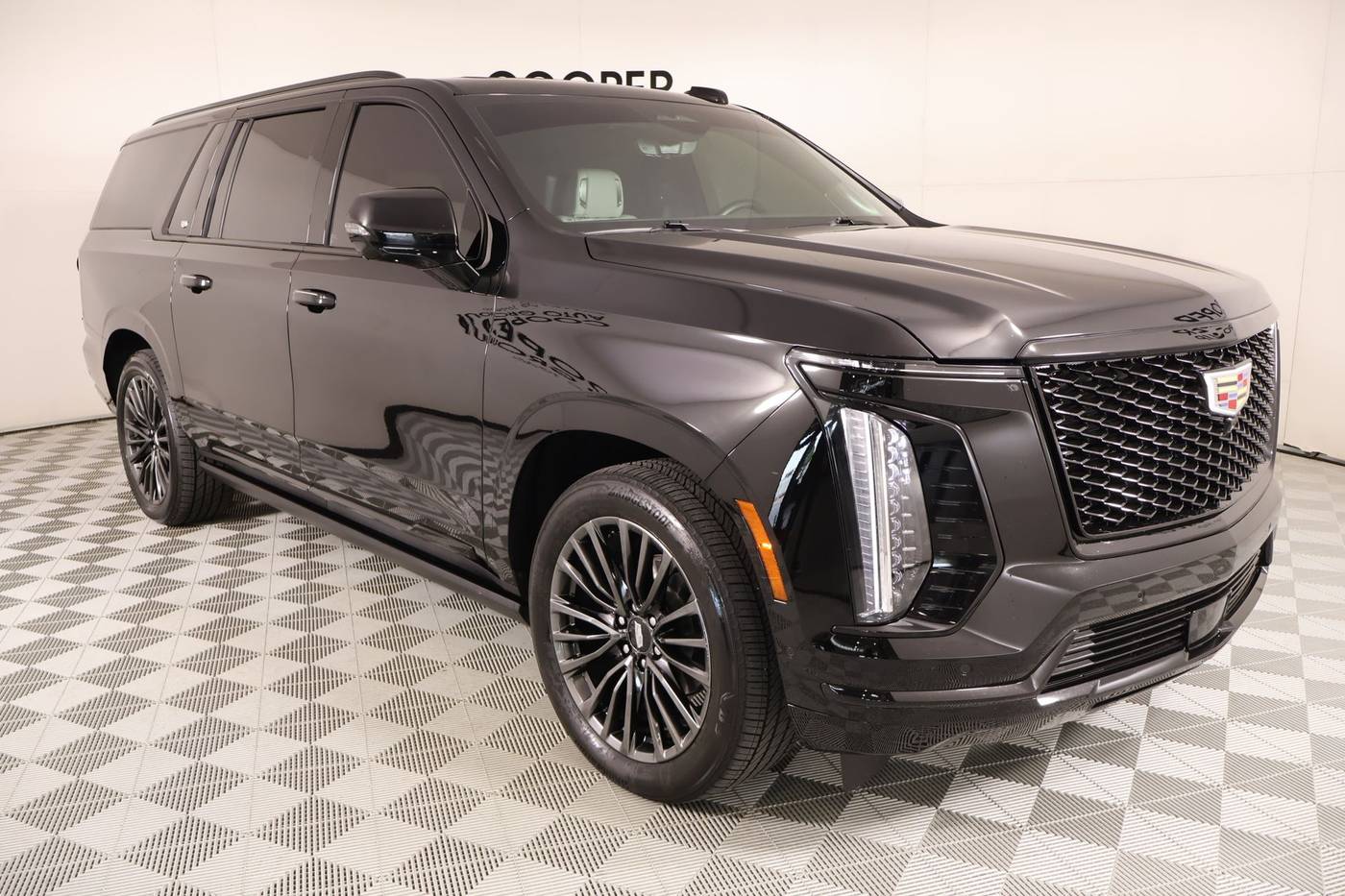 2025 Cadillac Escalade Sport Platinum