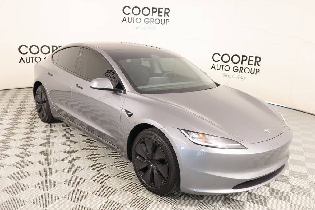 2025 Tesla Model 3 Long Range — Sedan — 5,670 mi — Oklahoma City, OK