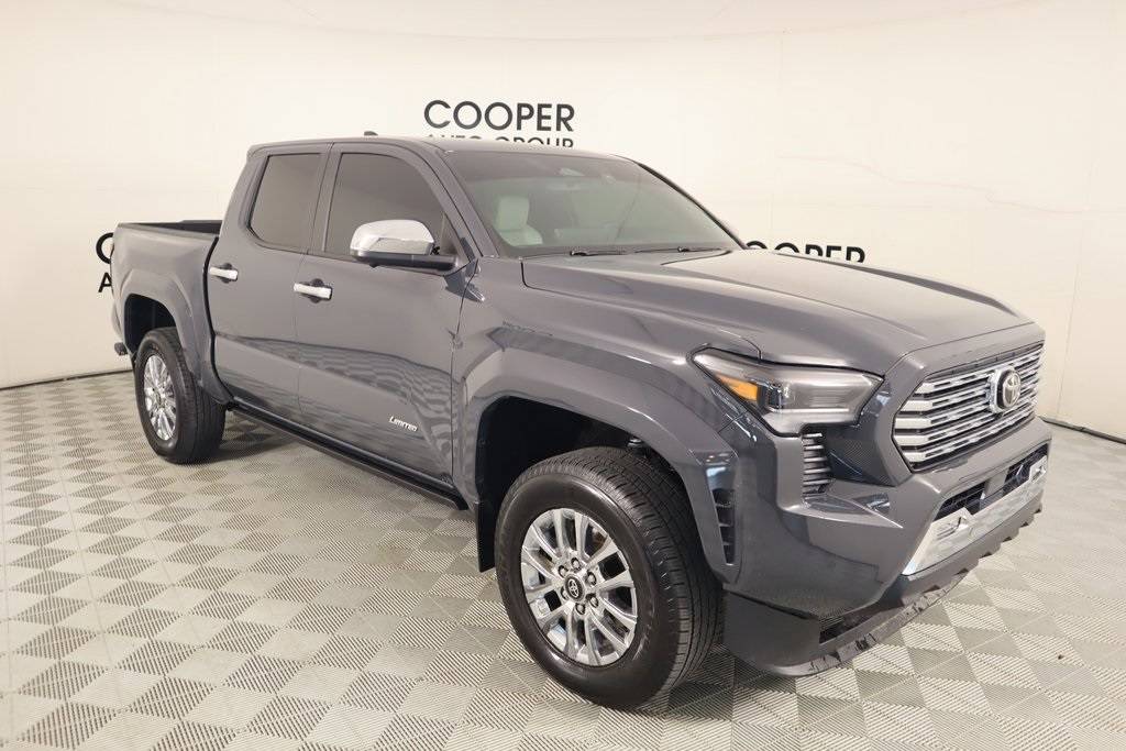 2024 Toyota Tacoma SR5 — Pickup Truck — 8,848 mi — Oklahoma City, OK