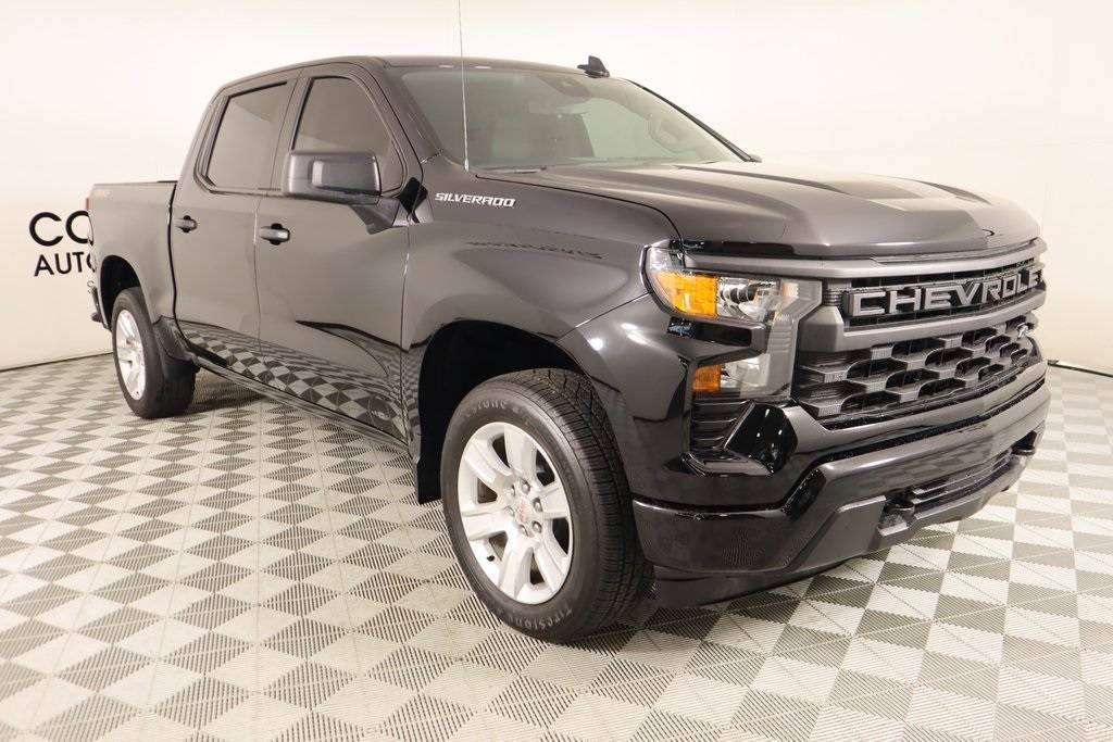 2024 Chevrolet Silverado 1500 Custom — Pickup Truck — 9,866 mi — Oklahoma City, OK