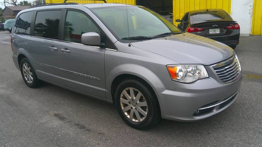 2015 Chrysler Town & Country Touring — Minivan — 126,477 mi — Orlando, FL