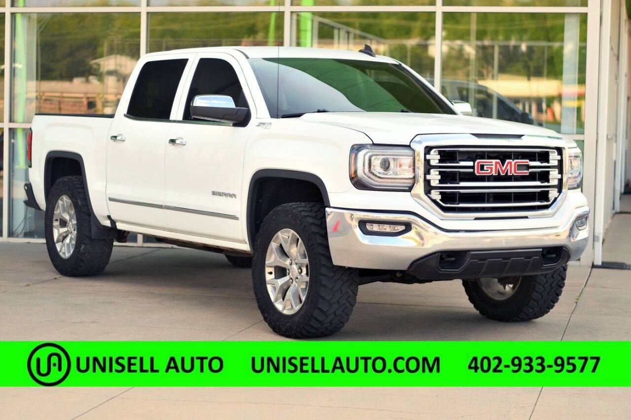 2018 GMC Sierra 1500 SLT — Pickup Truck — 61,747 mi — Bellevue, NE