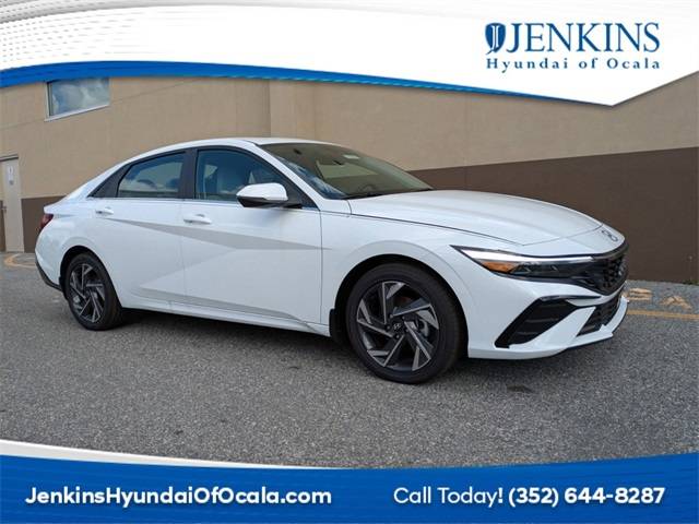 2025 Hyundai Elantra Hybrid Limited — Sedan — 5,141 mi — Ocala, FL