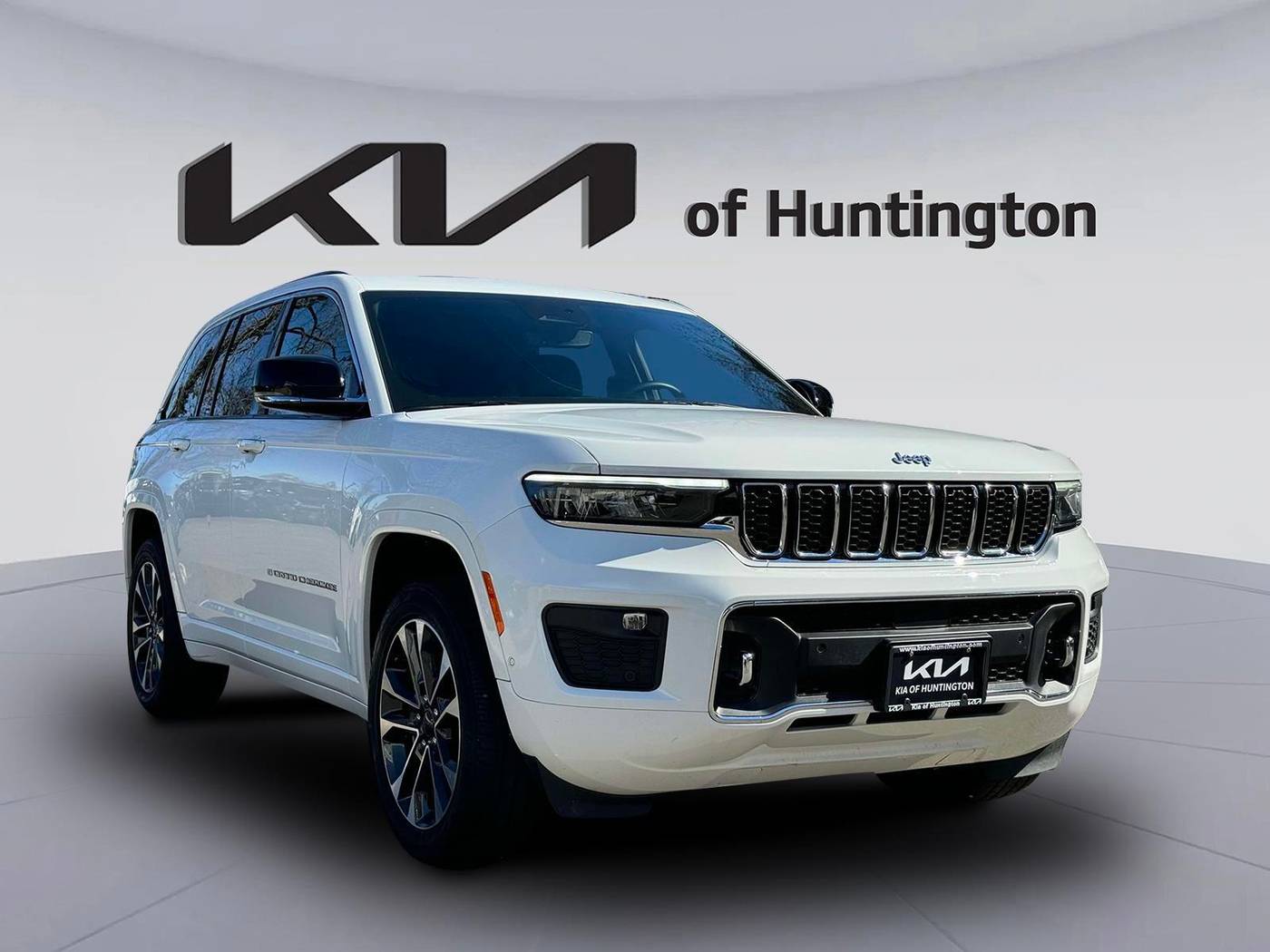 2022 Jeep Grand Cherokee Overland — SUV — 39,291 mi — Huntington, NY