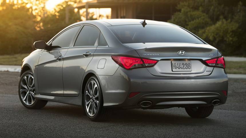 2014 Hyundai Sonata Limited 2.0T — Sedan — 133,270 mi — Hudson, NH