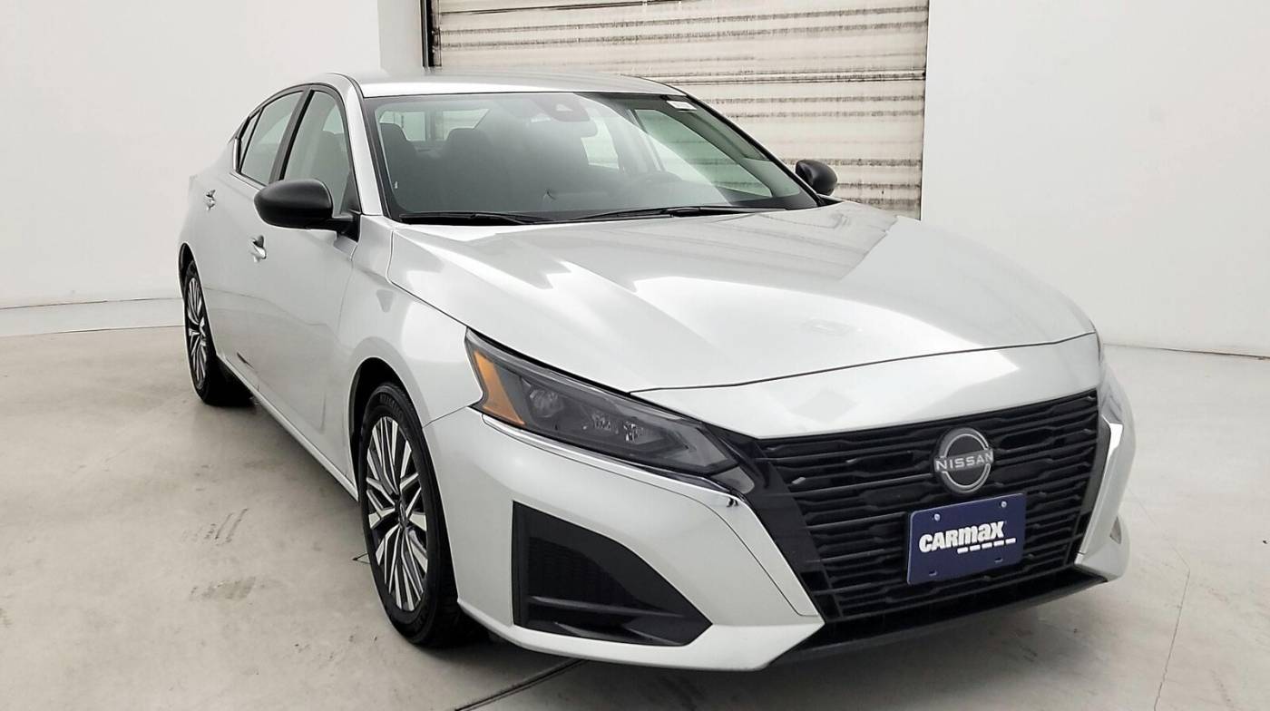 2024 Nissan Altima SV — Sedan — 18,402 mi — Santa Fe, NM