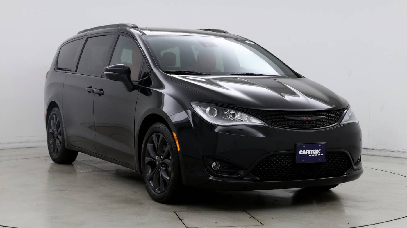 2020 Chrysler Pacifica Red S — Minivan — 44,223 mi — Santa Fe, NM