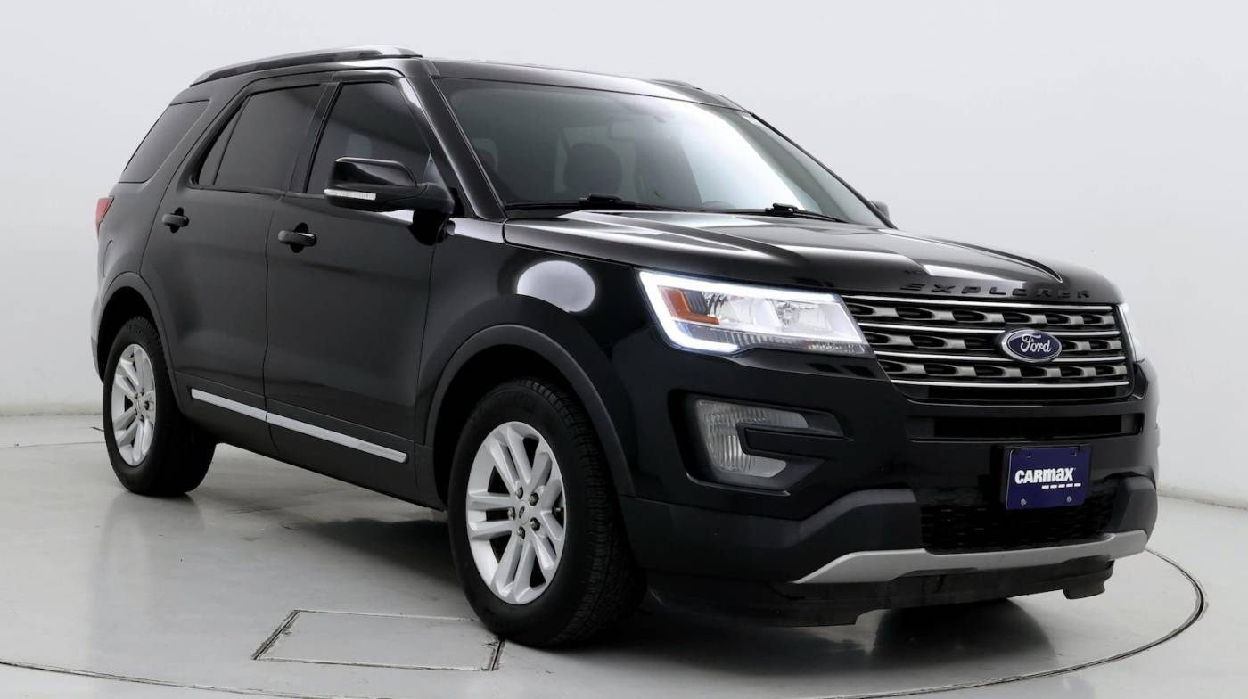 2017 Ford Explorer XLT — SUV — 61,487 mi — Santa Fe, NM