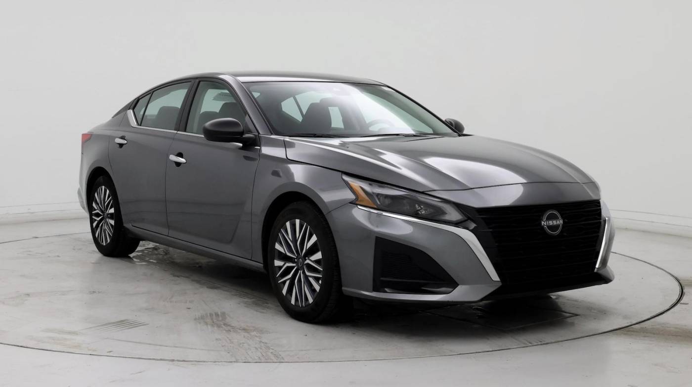 2024 Nissan Altima SV — Sedan — 17,979 mi — Santa Fe, NM