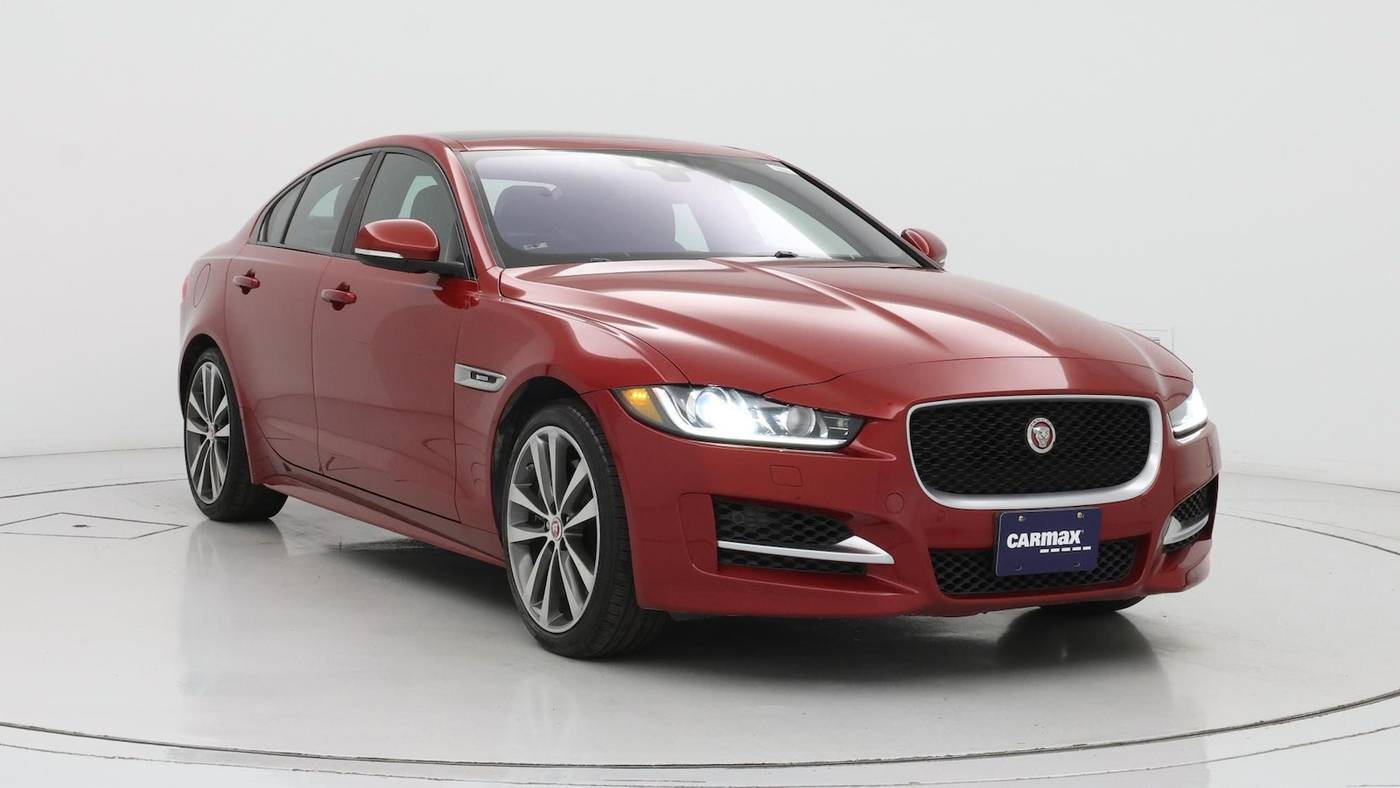 2017 Jaguar XE