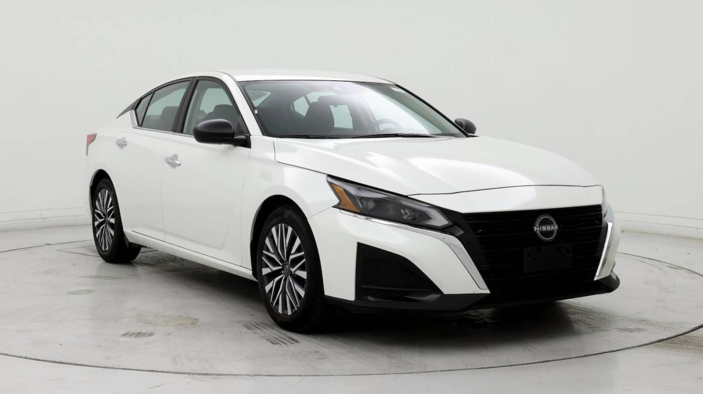 2024 Nissan Altima SV — Sedan — 29,121 mi — Santa Fe, NM