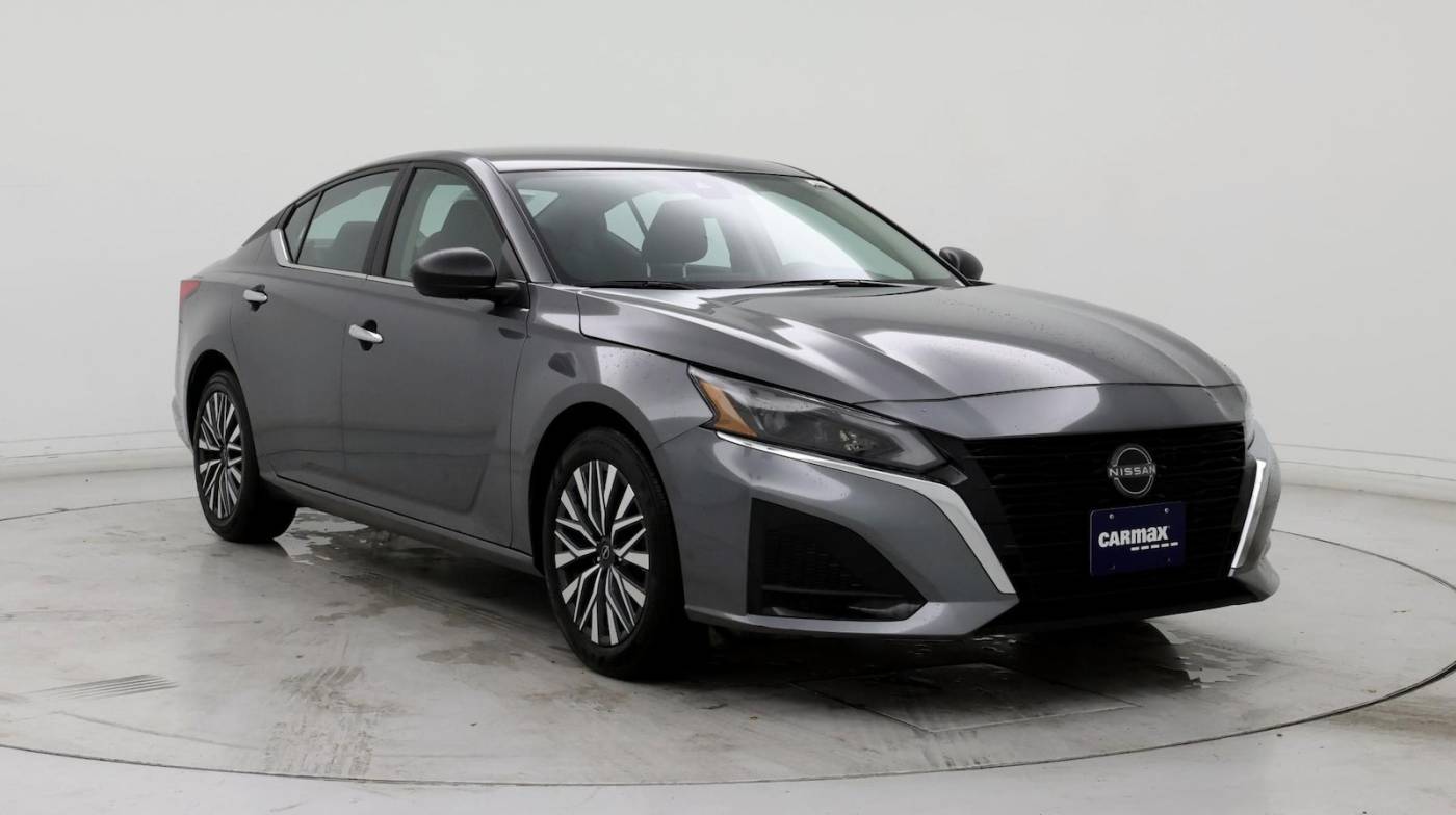 2024 Nissan Altima SV — Sedan — 20,200 mi — Santa Fe, NM
