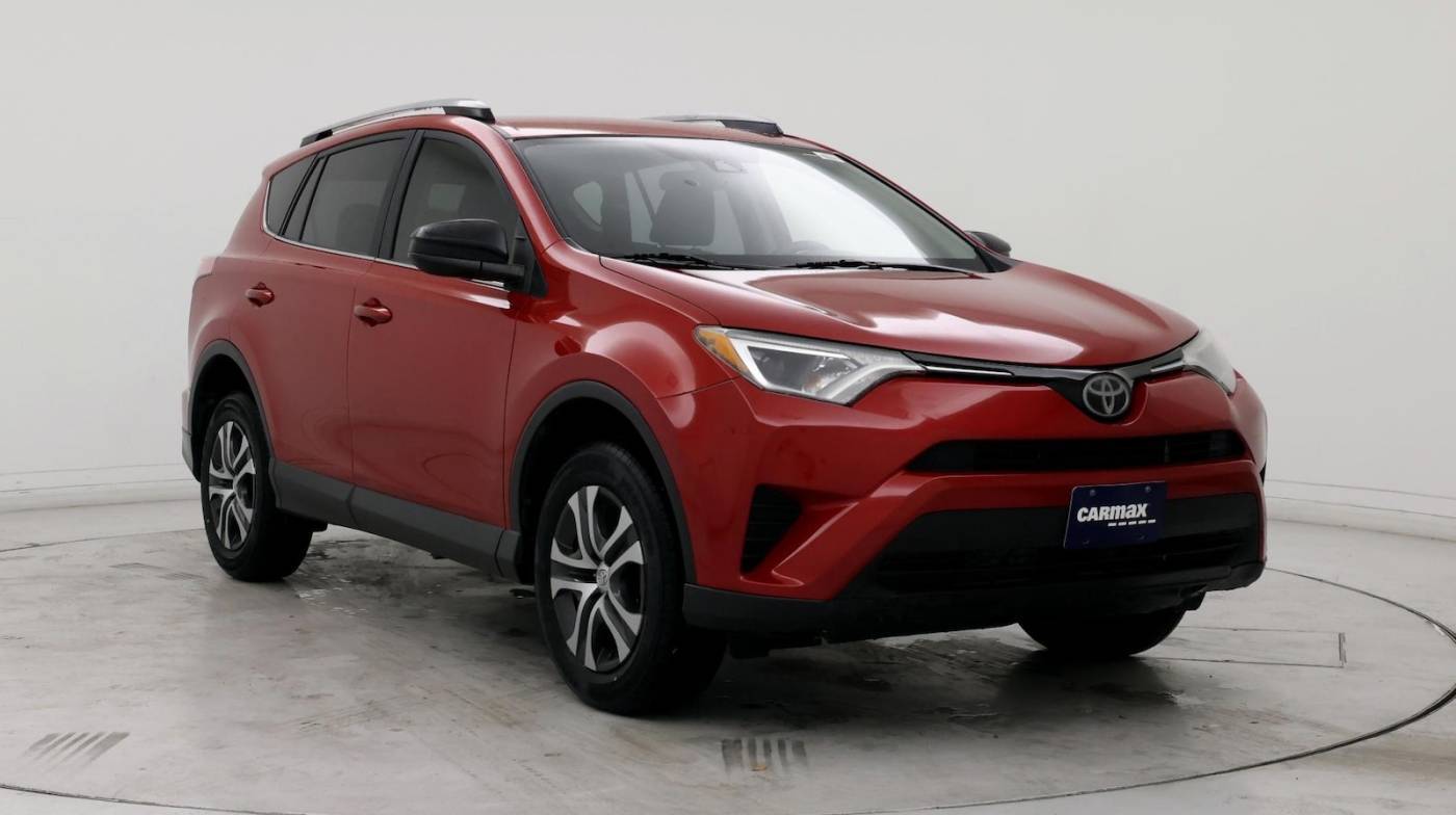 2017 Toyota RAV4 LE — SUV — 104,825 mi — Santa Fe, NM