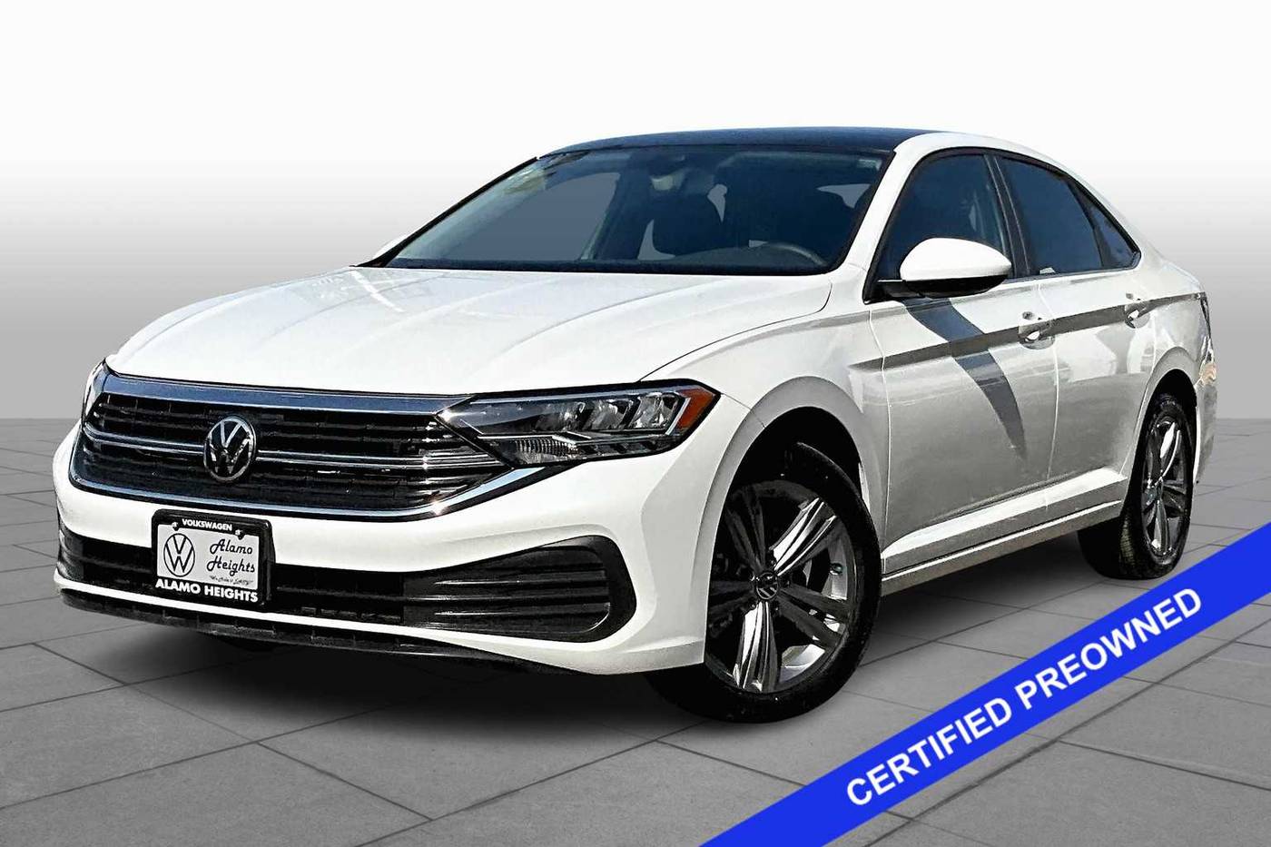 2024 Volkswagen Jetta SE — Sedan — 6,352 mi — San Antonio, TX