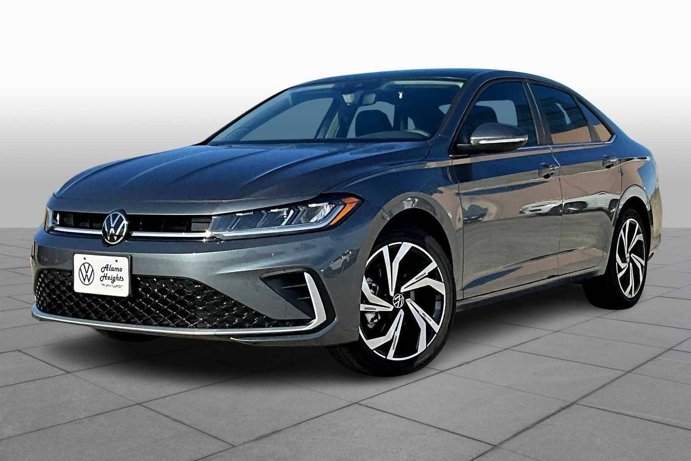 2025 Volkswagen Jetta SEL — Sedan — 5 mi — San Antonio, TX