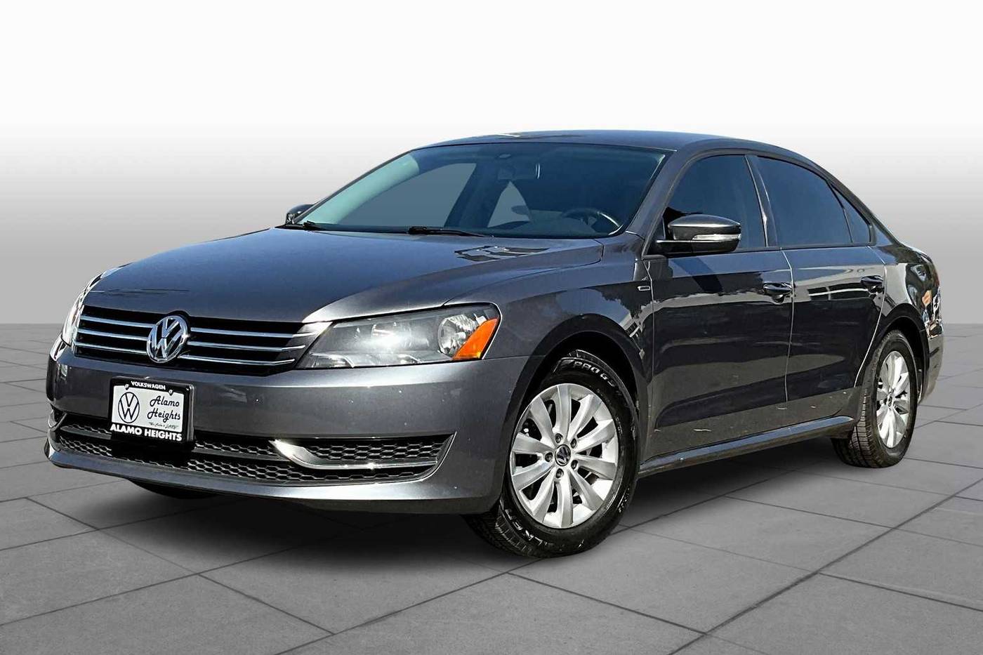 2015 Volkswagen Passat 1.8T Wolfsburg Ed. — Sedan — 142,245 mi — San Antonio, TX