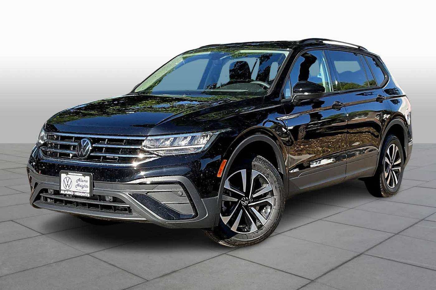 2024 Volkswagen Taos SE — SUV — 8,907 mi — San Antonio, TX