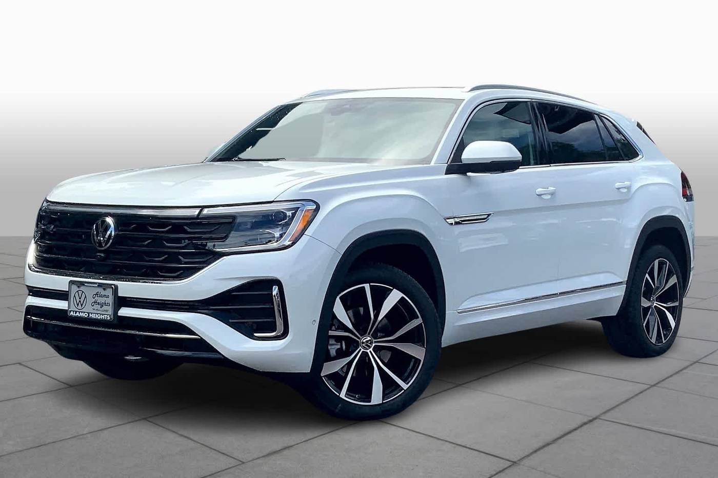 2024 Volkswagen Atlas Cross Sport SEL Premium R-Line — SUV — 9,042 mi — San Antonio, TX