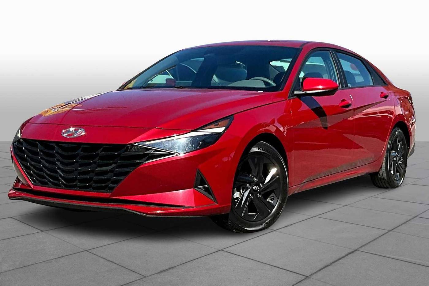 2022 Hyundai Elantra SEL — Sedan — 42,511 mi — San Antonio, TX