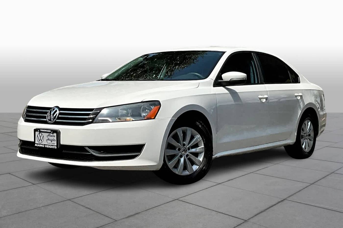 2013 Volkswagen Passat Wolfsburg Edition — Sedan — 128,859 mi — San Antonio, TX