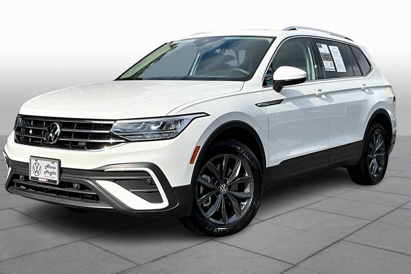 2022 Volkswagen Tiguan SE — SUV — 17,152 mi — San Antonio, TX