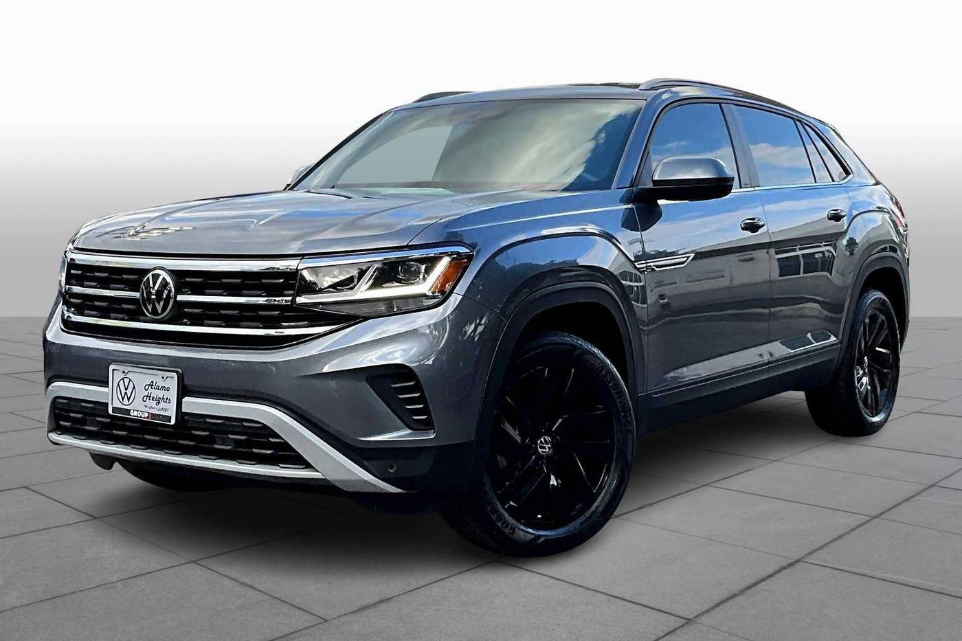 2022 Volkswagen Atlas Cross Sport SE with Technology — SUV — 13,205 mi — San Antonio, TX