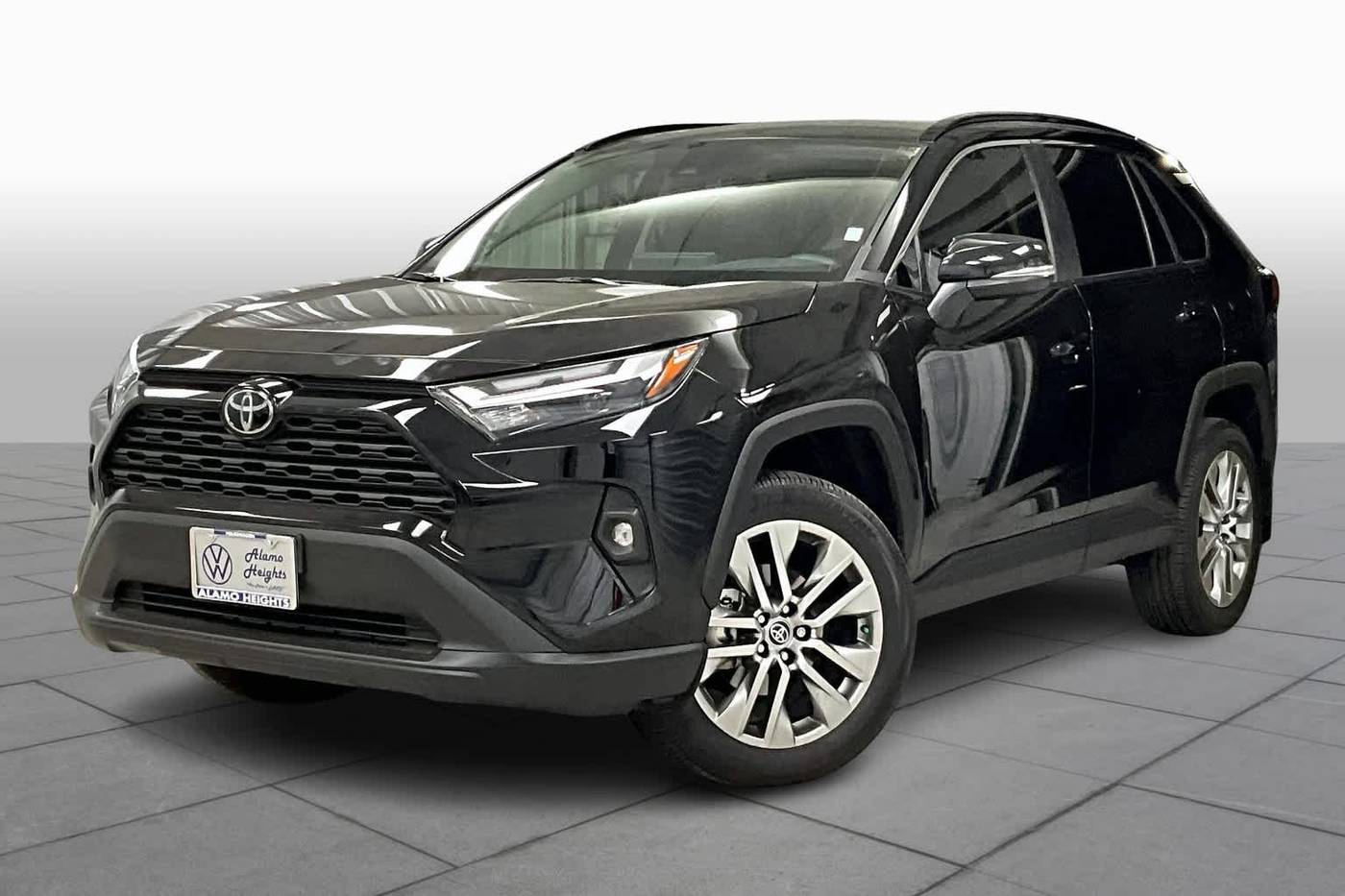 2023 Toyota RAV4 XLE Premium — SUV — 12,652 mi — San Antonio, TX