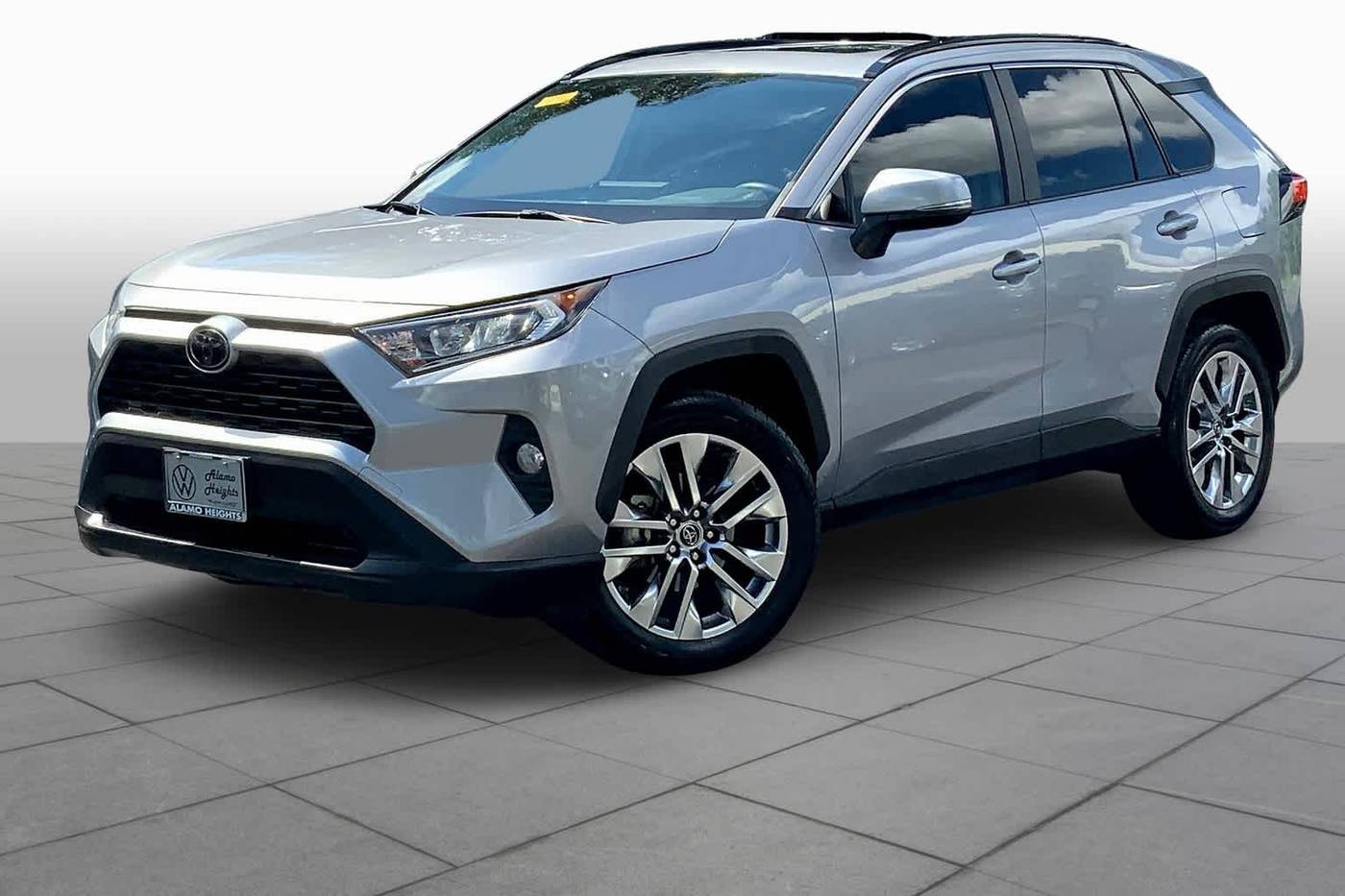 2019 Toyota RAV4 XLE Premium — SUV — 115,472 mi — San Antonio, TX