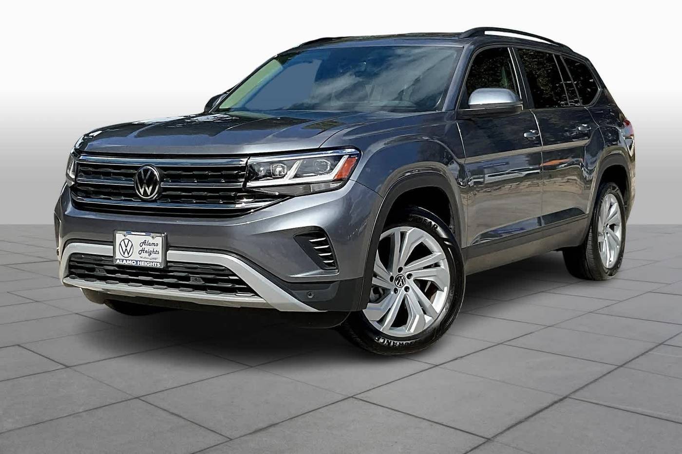 2023 Volkswagen Atlas SE with Technology — SUV — 44,748 mi — San Antonio, TX