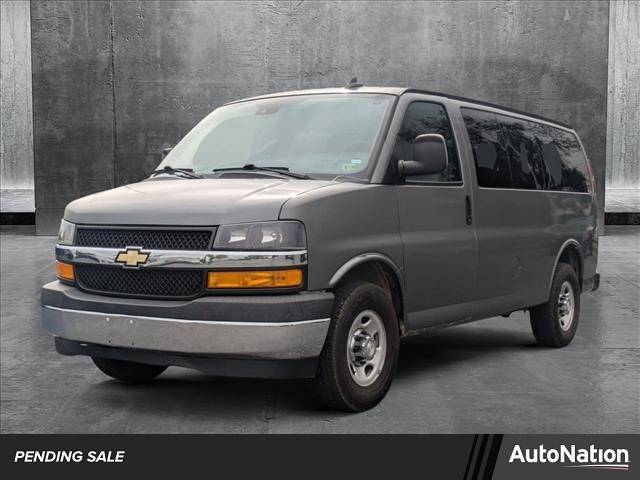 2020 Chevrolet Express Passenger LT — Passenger Van — 95,574 mi — Laurel, MD