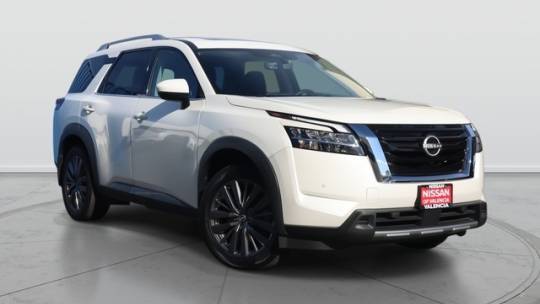 2023 Nissan Pathfinder SL — SUV — 33,562 mi — Valencia, CA