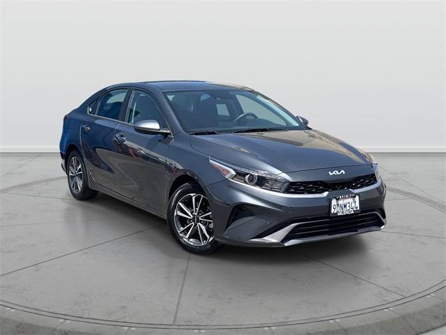 2023 Kia Forte LXS — Sedan — 48,572 mi — Valencia, CA