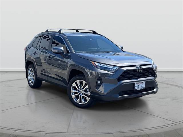 2023 Toyota RAV4 XLE Premium — SUV — 18,270 mi — Valencia, CA