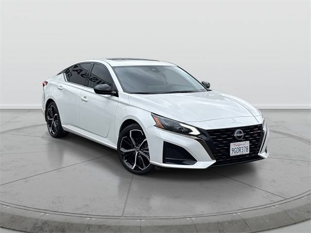 2023 Nissan Altima SR — Sedan — 31,967 mi — Valencia, CA