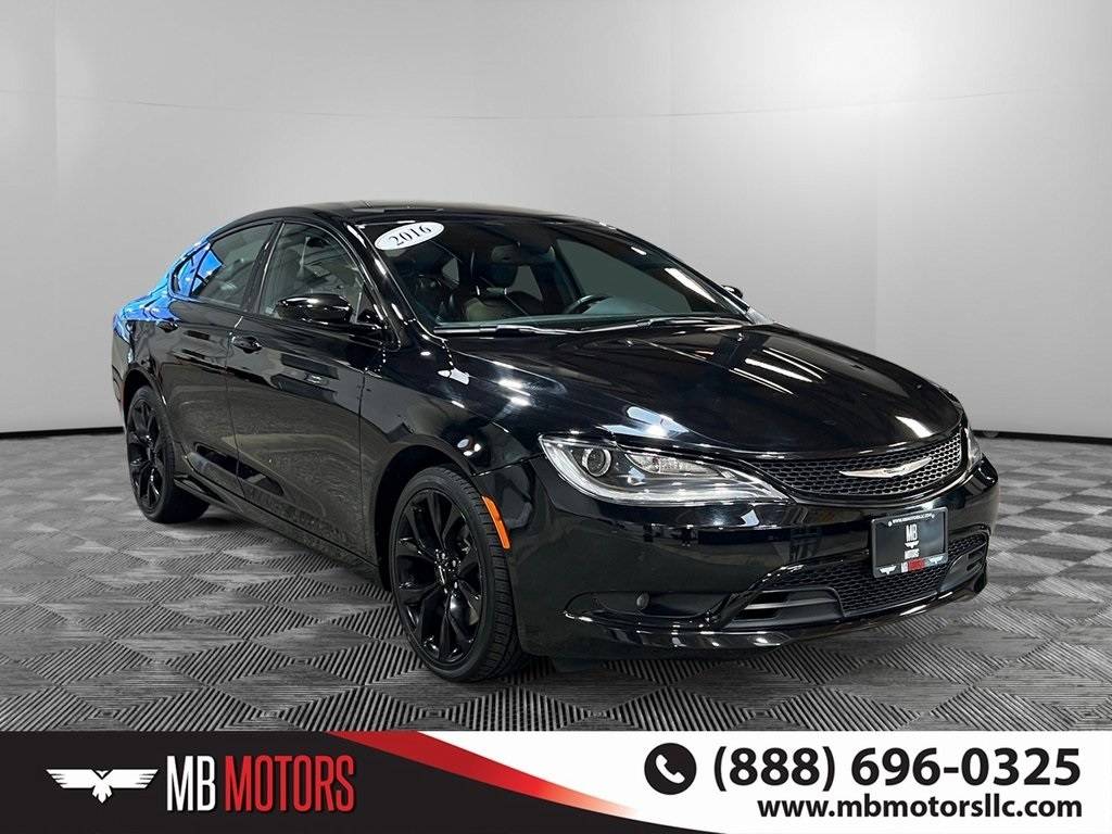 2016 Chrysler 200 S — Sedan — 34,707 mi — Bellingham, WA