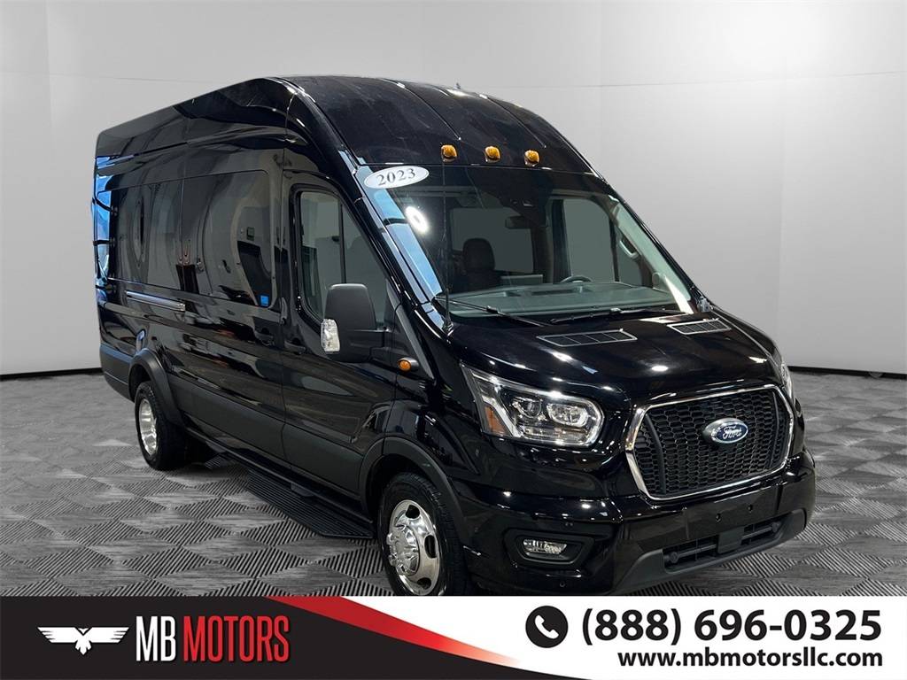2023 Ford Transit Passenger Wagon T-350 XLT — Passenger Van — 13,545 mi — Bellingham, WA