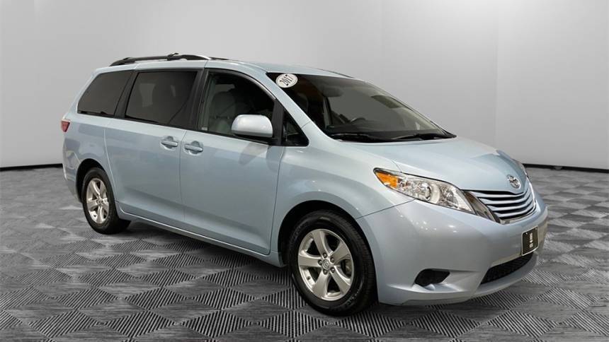 2017 Toyota Sienna LE — Minivan — 58,741 mi — Bellingham, WA