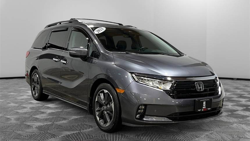 2023 Honda Odyssey Touring — Minivan — 12,840 mi — Bellingham, WA