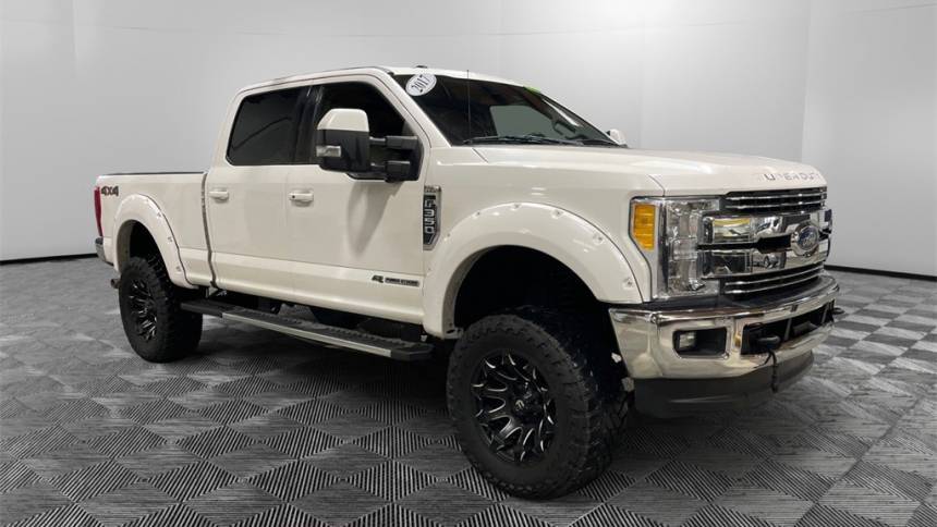 2017 Ford Super Duty F-350 Platinum — Pickup Truck — 104,437 mi — Bellingham, WA