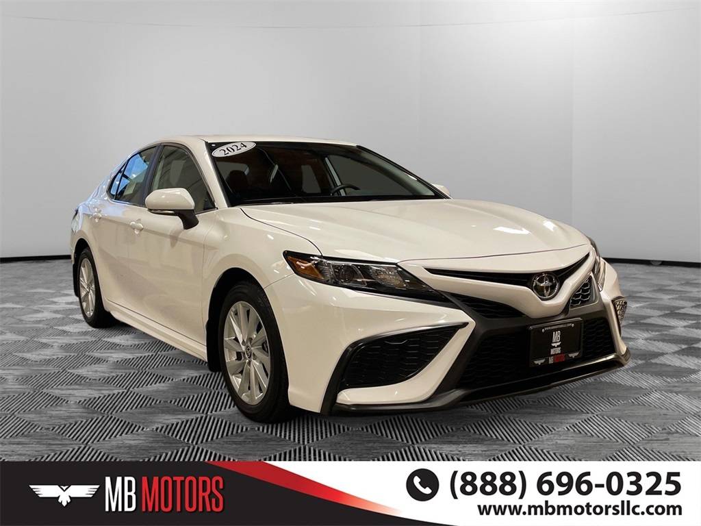 2024 Toyota Camry SE — Sedan — 2,492 mi — Bellingham, WA