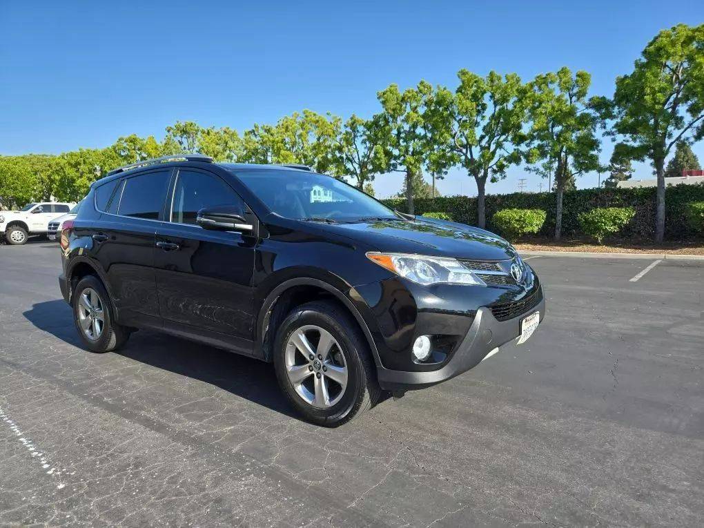 2015 Toyota RAV4 XLE — SUV — 125,250 mi — Orange, CA