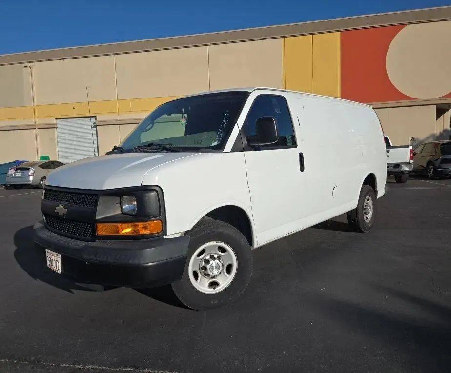 2015 Chevrolet Express Cargo Van Base — Cargo Van — 113,550 mi — Orange, CA